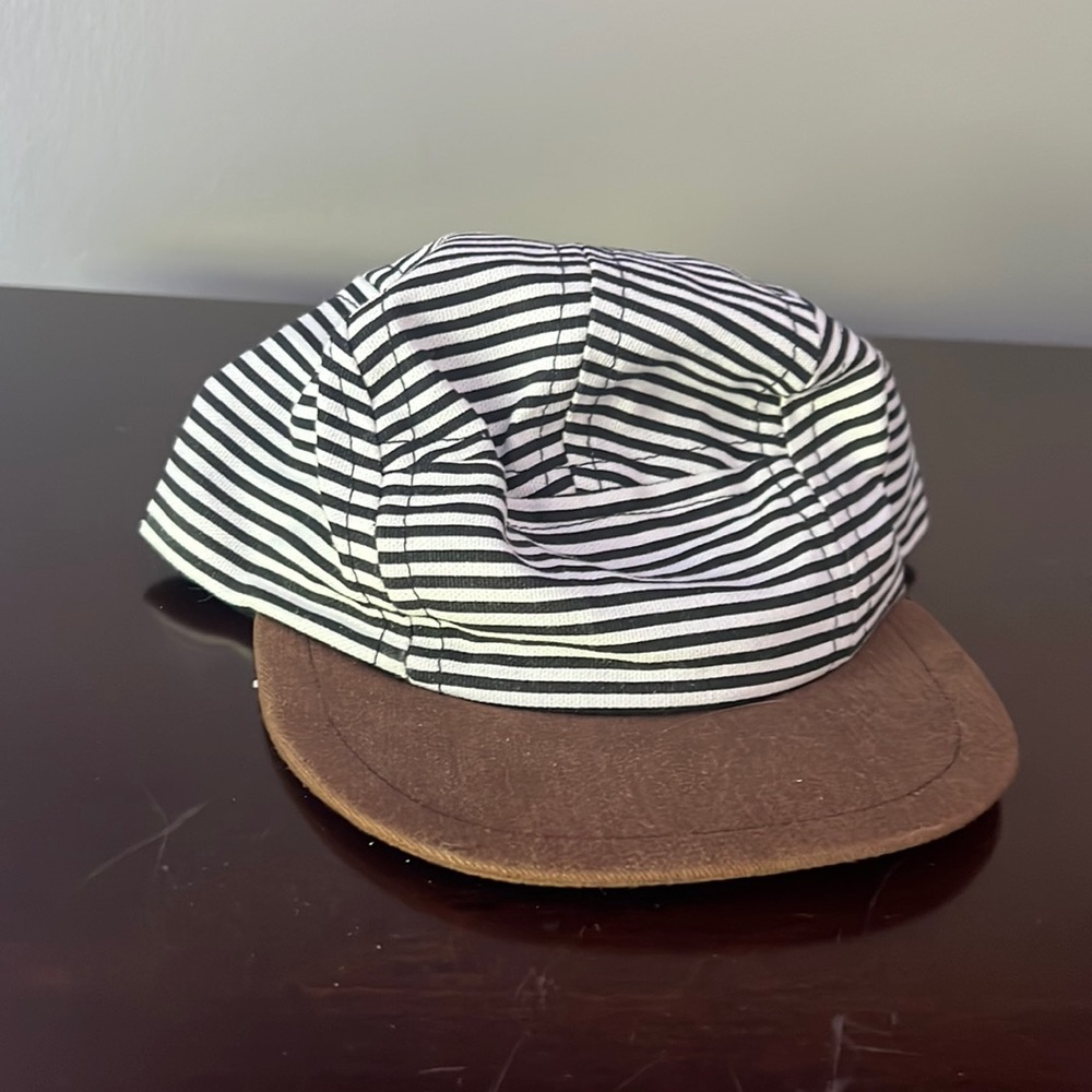 Infant George hat